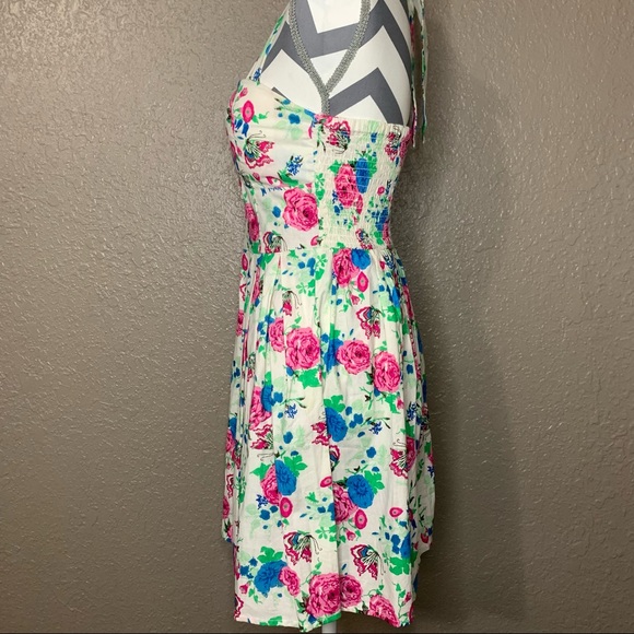 White Floral dress | No boundaries - Picture 3 of 8